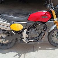 FANTIC CABALLERO 700 SCRAMBLER ROSSO
