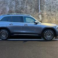 Mercedes glb 200d 4matic 7 posti