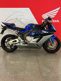 Honda CBR 1000 fireblade