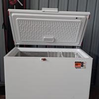 CONGELATORE  POZZETTO  NUOVI DIFFETTO STETICO 