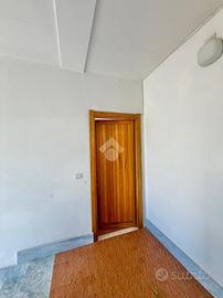 4 LOCALI A SAN GAVINO MONREALE