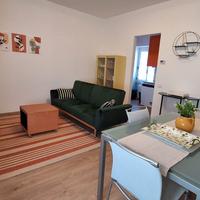 Trilocale ristrutturato arredato termoautonomo