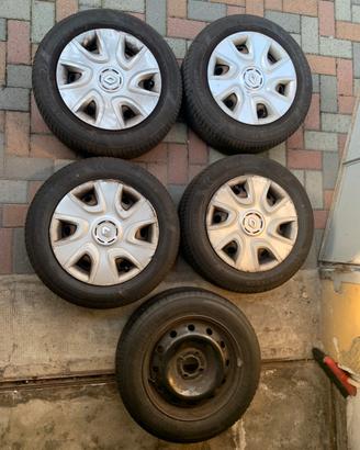 Gomme 185 65 R15