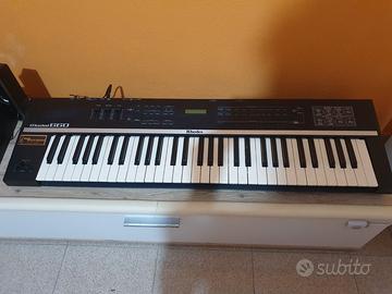 Tastiera vintage Rhodes model 660