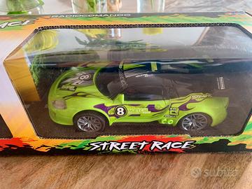 Auto Radiocomando Street Race Scala 1:22