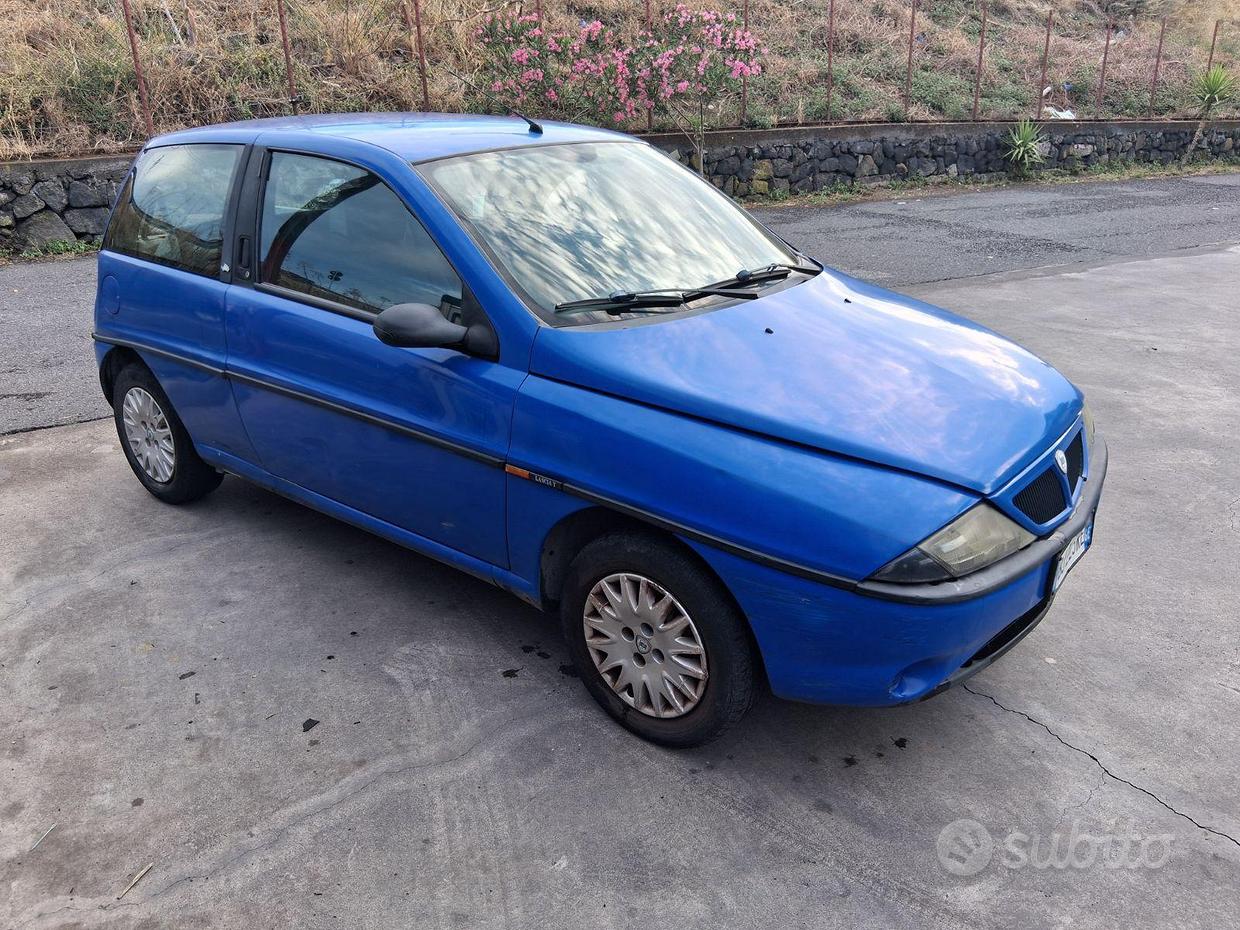 Lancia Y