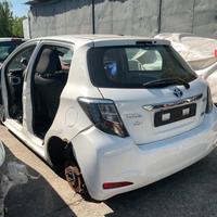 posteriore toyota yaris 2014