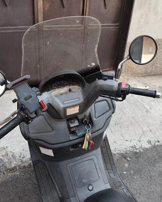 Suzuki Burgman 400