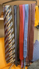 Lotto 23 cravatte uomo