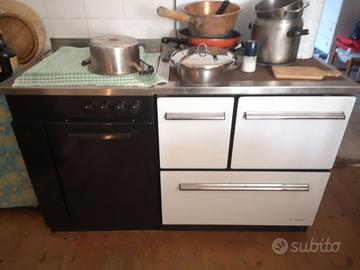 Cucina economica a legna e a gas