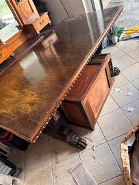 Tavolo antico legno zampa di leone