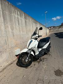 Beverly 350 Sport Touring ie ABS 2014