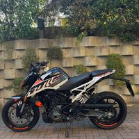 KTM 390 Duke - 2021