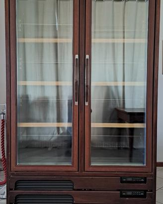 Vetrina cantinetta refrigerata tecfrigo per vini m