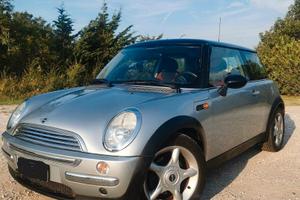 Mini Cooper 1.6 16v benzina 116 cv - 2002