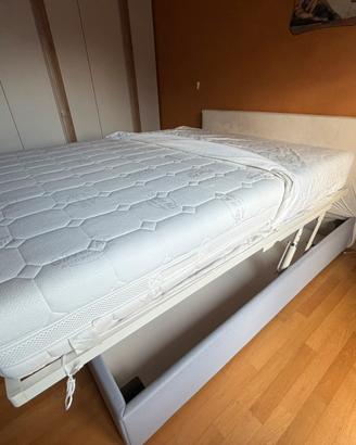 Letto matrimoniale
