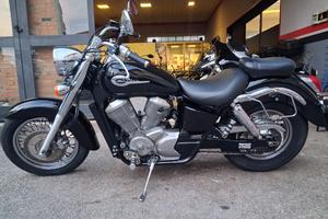 honda vt 750 shadow 