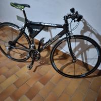 bicicletta  in carbonio