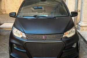 Aixam GTO microcar diesel 50cc stile sportivo