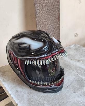 Casco personalizzato Venom 