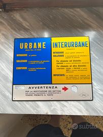 Telefono a gettoni pubblico targhette