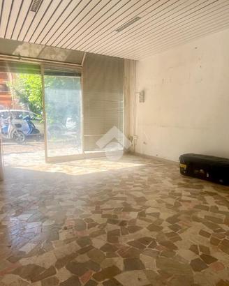2 LOCALI A RIMINI