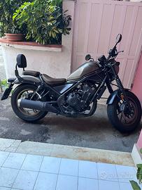 Honda rebel
