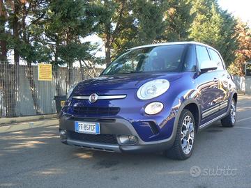 Fiat 500L 1.6 Multijet 120 CV Trekking con TETTO, 