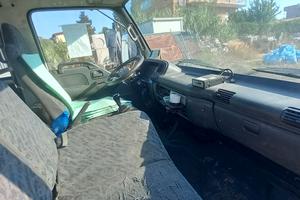 ISUZU - autocarro per trasporto di cose