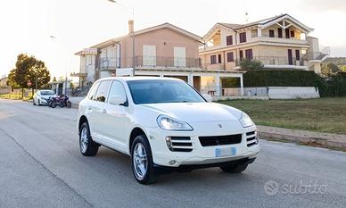 Porsche Cayenne 3.0 Diesel Anno 2010 Automatico