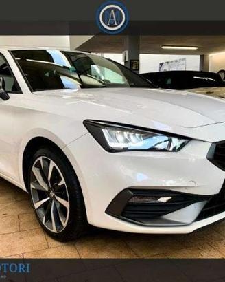 SEAT Leon Leon 1.5 etsi FR 150cv dsg Pari al nuovo