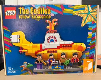 Lego 21306 The Beatles yellow submarine