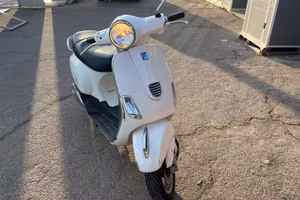 vespa primavera 50