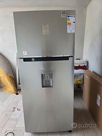 Frigorifero Samsung No Frost 460L con dispenser