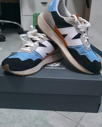 New Balance 237 (modello MS237EB)