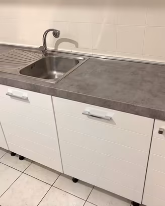 Cucina componibile con elettrodomestici Candy