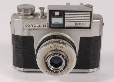 Fotocamera KOROLL II BENCINI con custodia