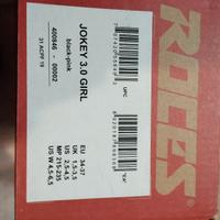 Pattini roller ragazza