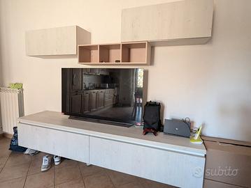 Parete attrezzata bianca marca Stosa cucine