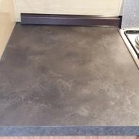 top cucina grigio nuovo 63×141×4