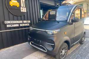 Minicar Elettrica Microfive London Pronta consegna