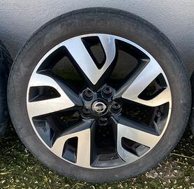 Cerchi in lega 18 originali nissan