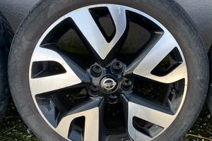 Cerchi in lega 18 originali nissan