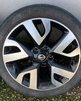 Cerchi in lega 18 originali nissan