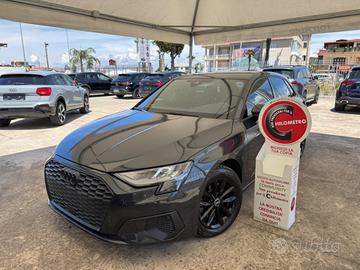 AUDI A3 SPB 35 TDI S TRONIC IDENTITY BLACK - MY21