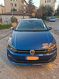 wolksvagen polo 1.o benzina Metano