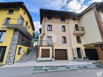 CASA SEMINDIPENDENTE A CAPO DI PONTE