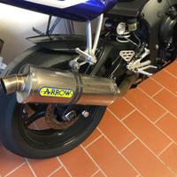 Finale di scarico in titanio arrow per r6 2004