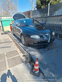 ALFA ROMEO GT DEL 2004 PER RICAMBI
