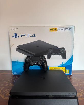 Ps4 500 gb + 1 joystick + 2 giochi + Scatola
